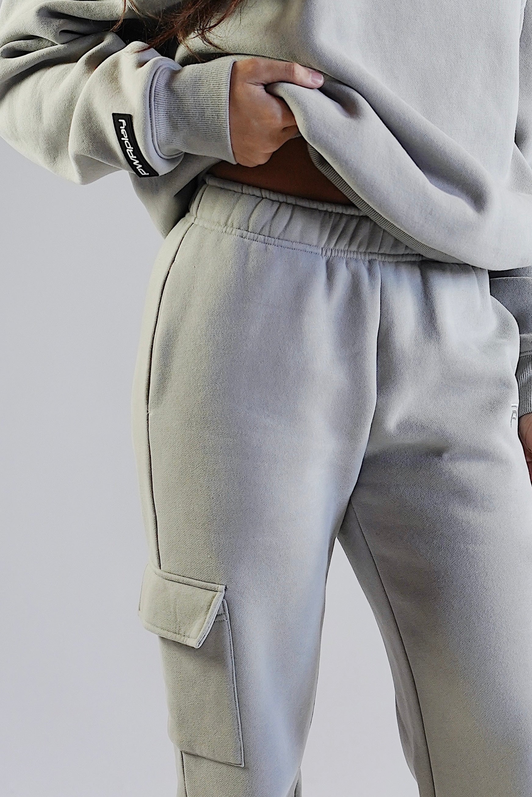 Sweatshirts & Joggers