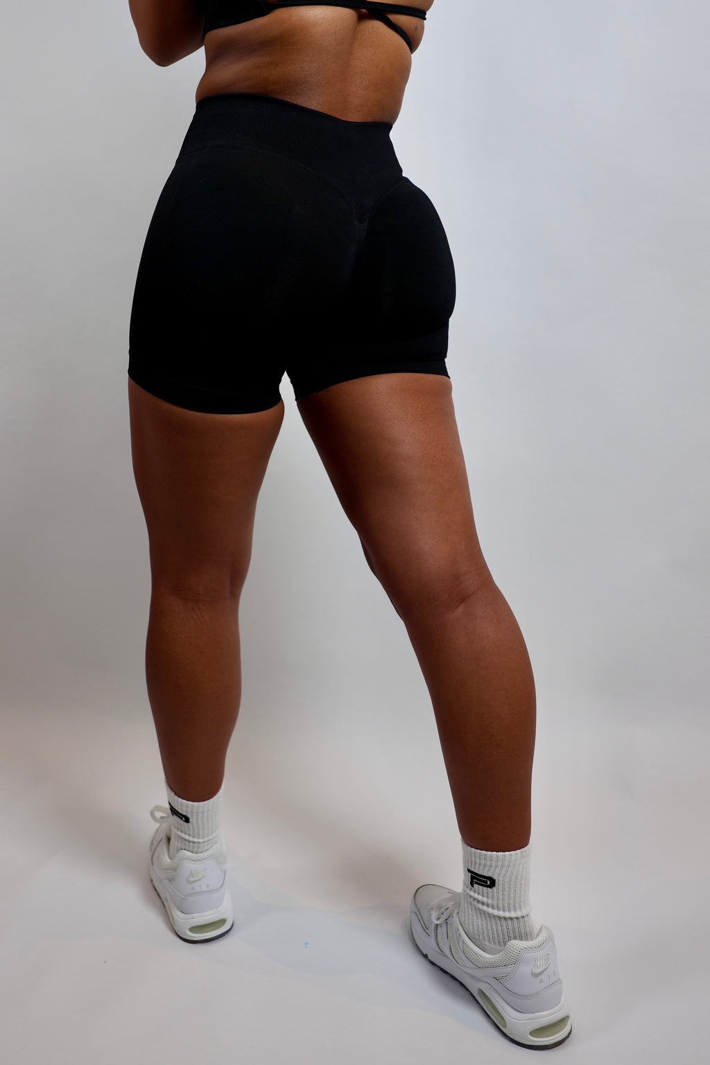 FORM - Seamless Shorts