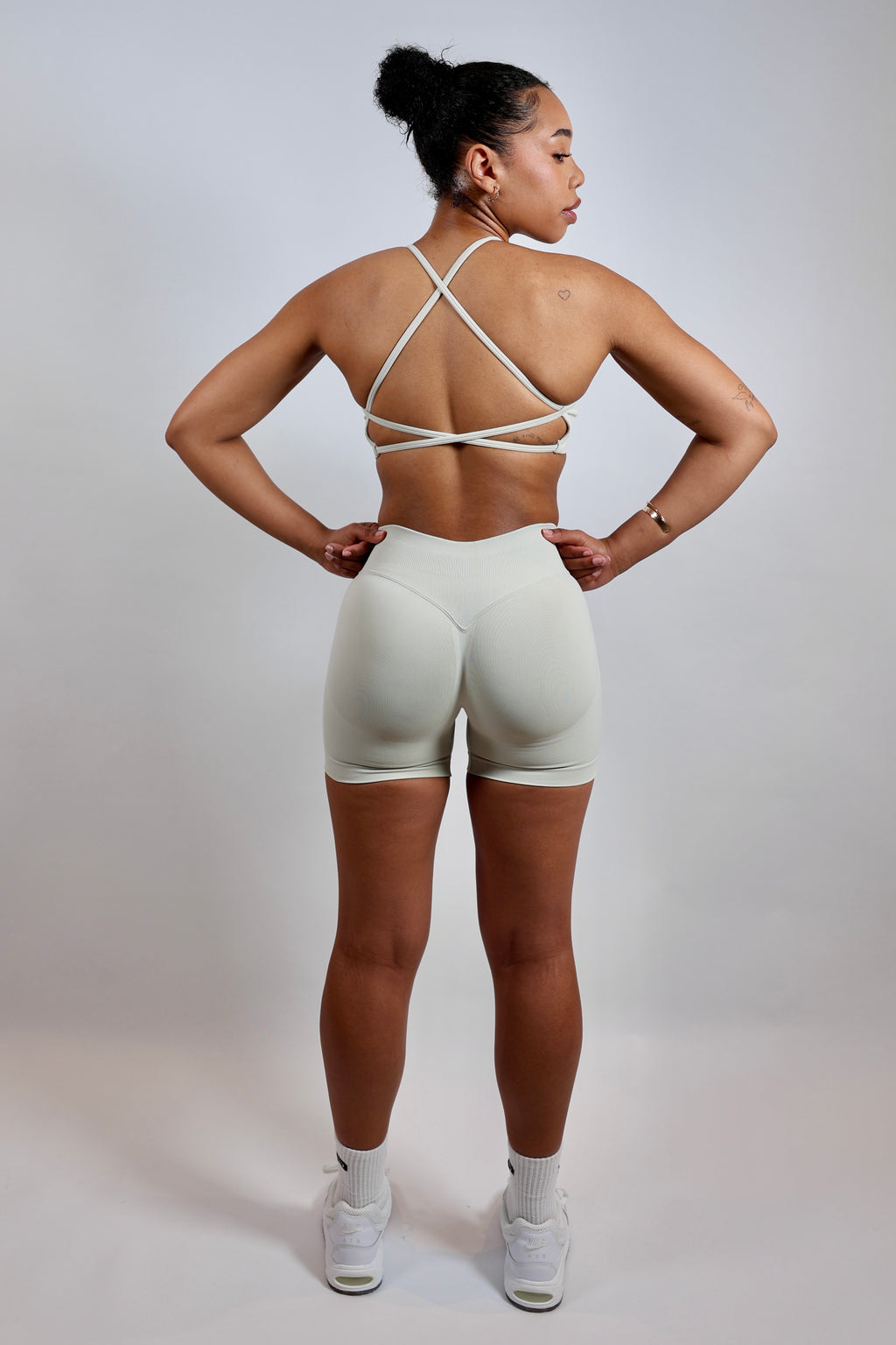 FORM - Seamless Shorts