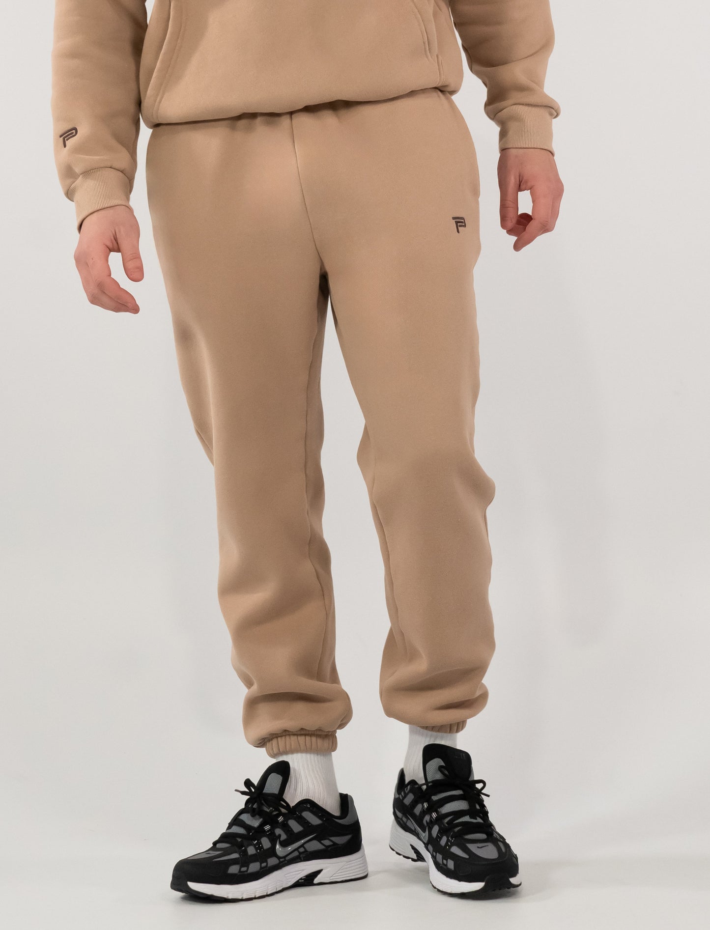 Unisex Relaxed Jogger - Men