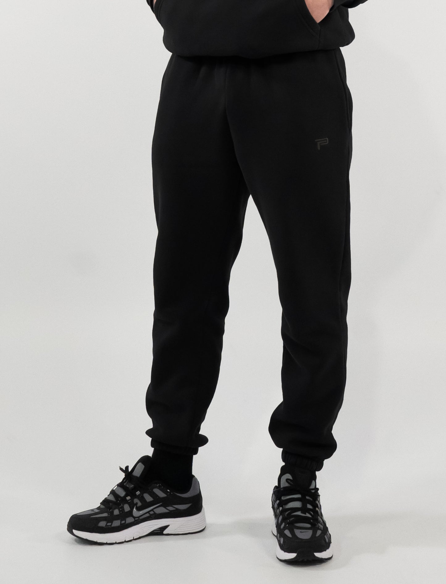 Unisex Relaxed Jogger - Black on Black